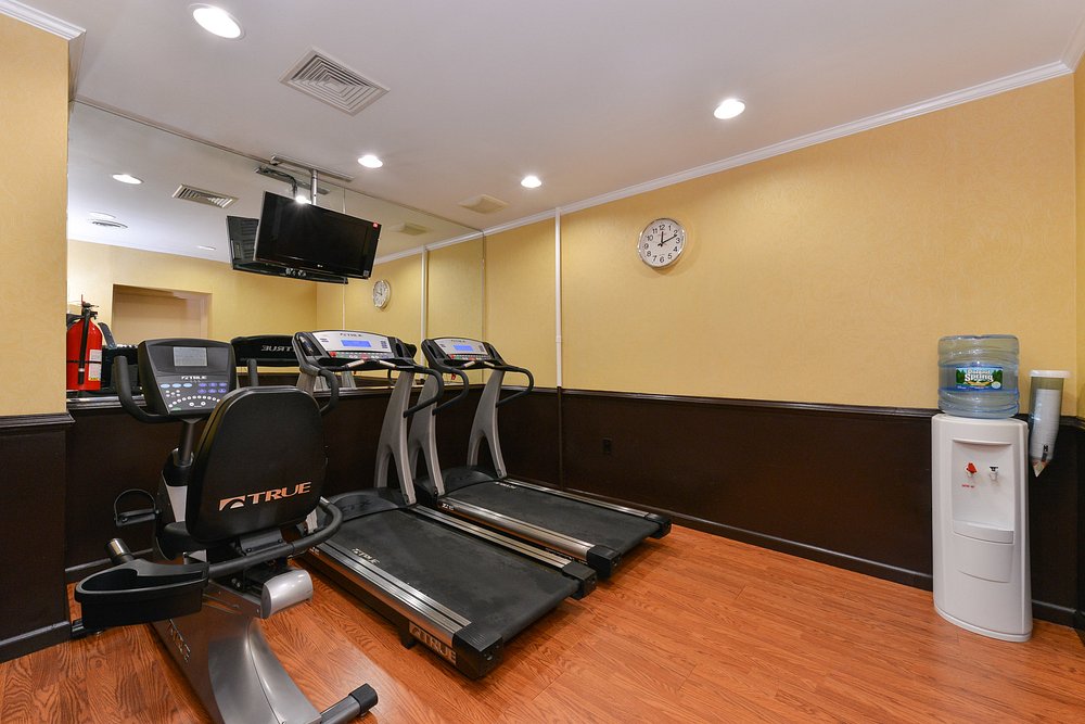 Heritage Hotel Fitness Center - Stay Fit While Traveling