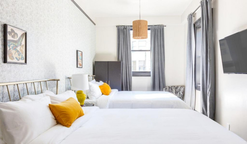 2 Beds