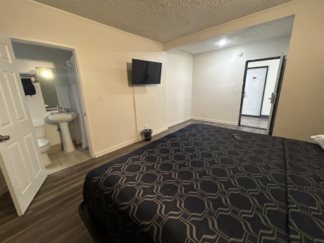 Budget Inn Hollywood King Room